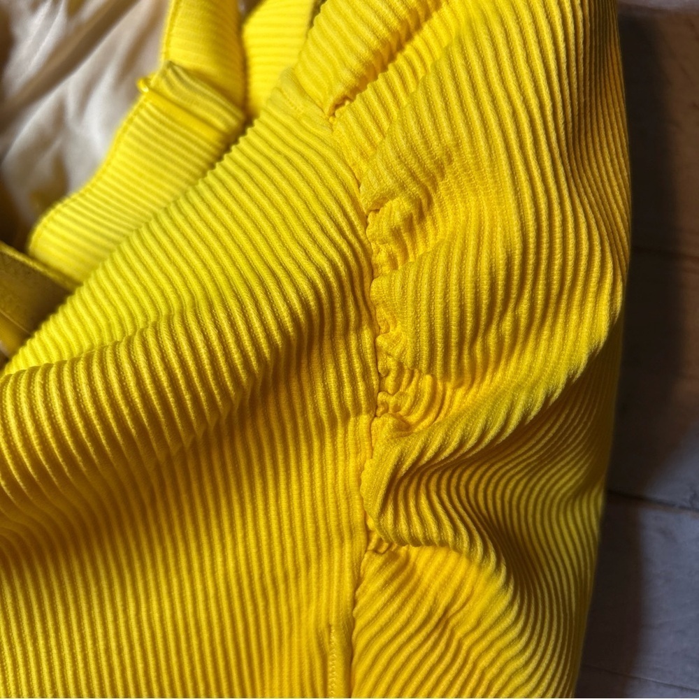 Old Navy Women's Size 4X Rib Bikini Top Adjustable Straps Yellow NWT! - Picture 14 of 16